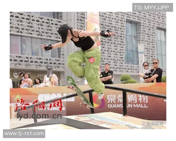 上海滑板队创下耐力新纪录引领全国滑板运动新风潮